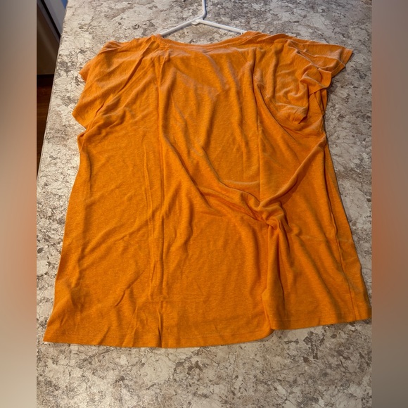 Women’s Old Navy V Neck Tee Shirt Short Sleeve Large NWT - Picture 8 of 9